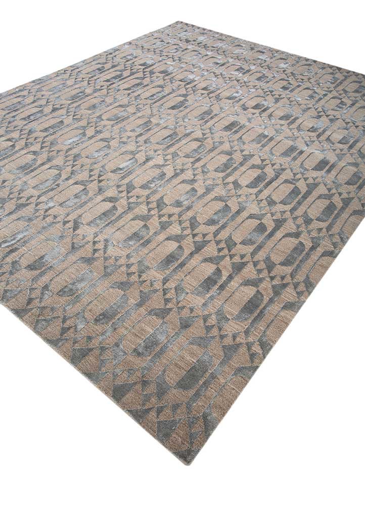 project error by kavi ivory wool and bamboo silk hand knotted Rug - FoldShot project error by kavi ivory wool and bamboo silk hand knotted Rug - FoldShot