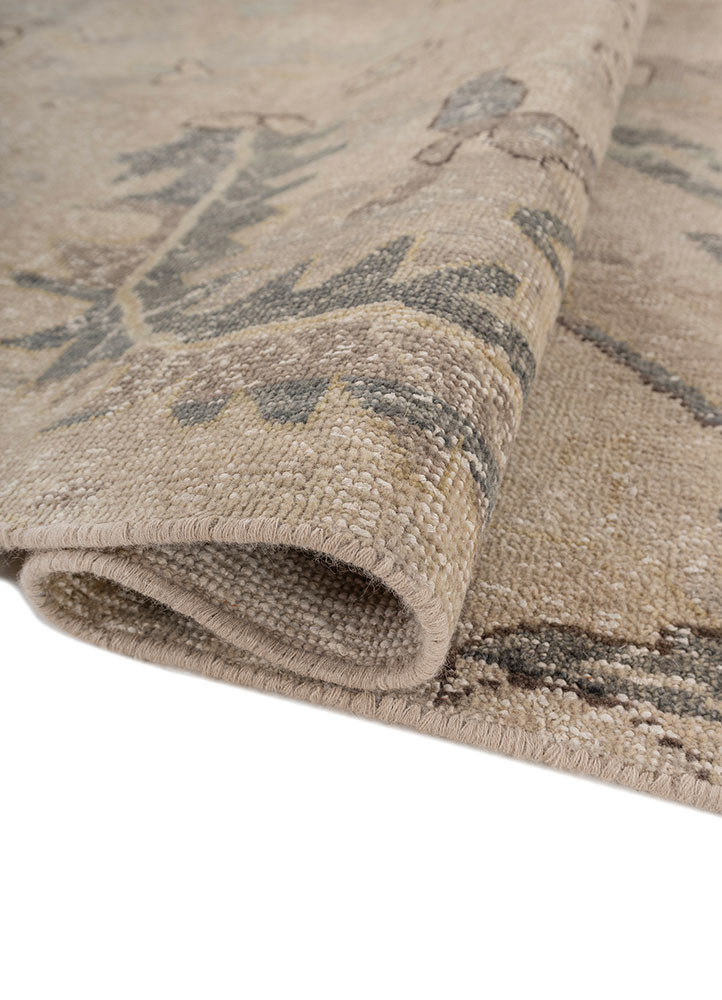 erbe ivory wool hand knotted Rug - FoldShot erbe ivory wool hand knotted Rug - FoldShot