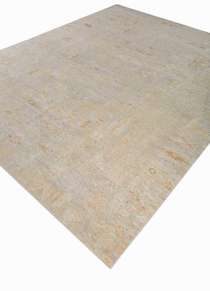 erbe ivory wool hand knotted Rug - FoldShot erbe ivory wool hand knotted Rug - FoldShot
