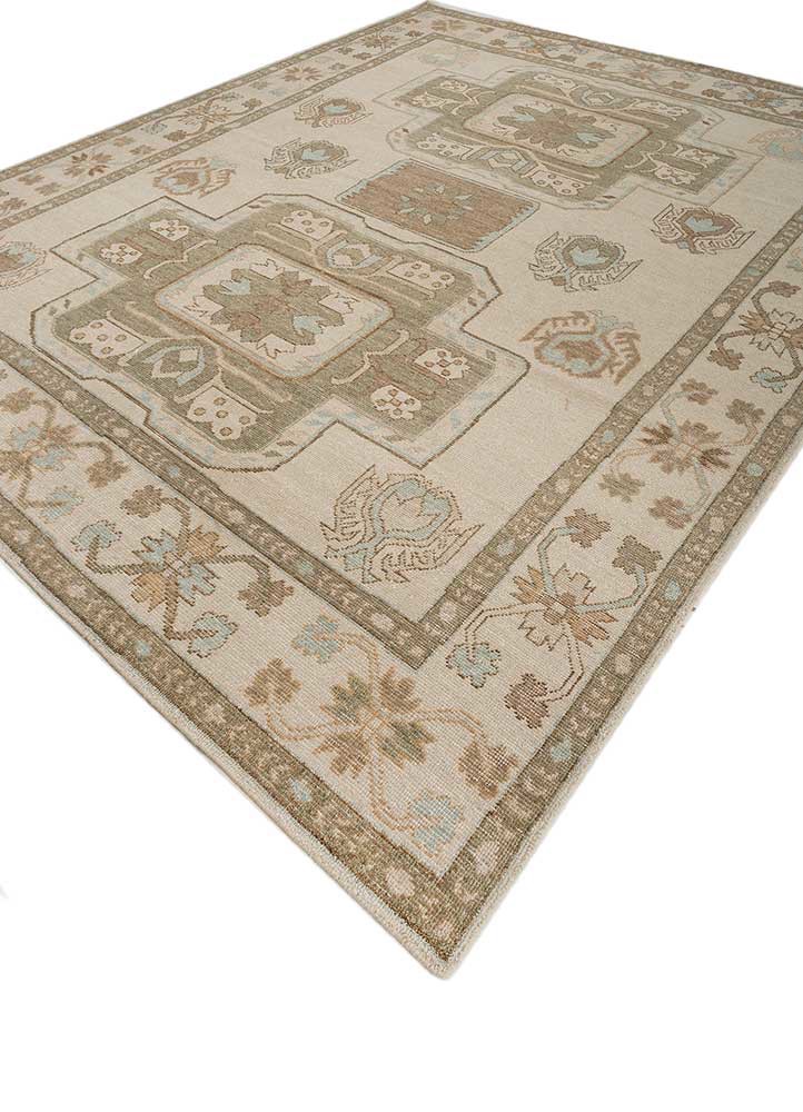 erbe ivory wool hand knotted Rug - FoldShot