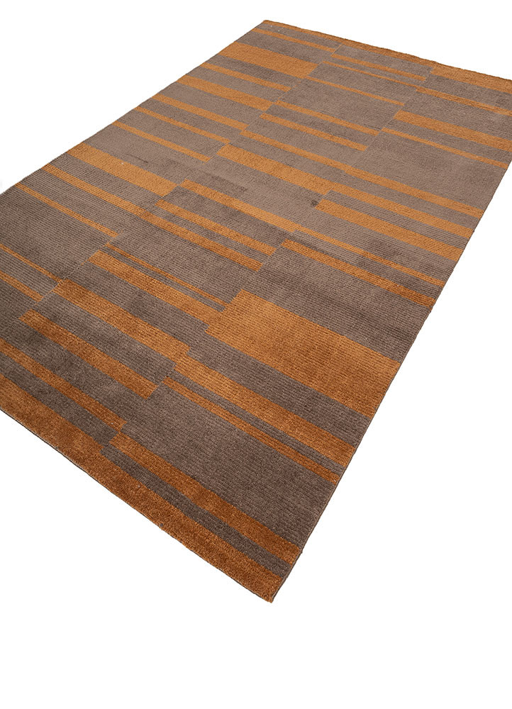 aprezo beige and brown polyester hand loom Rug - FoldShot aprezo beige and brown polyester hand loom Rug - FoldShot