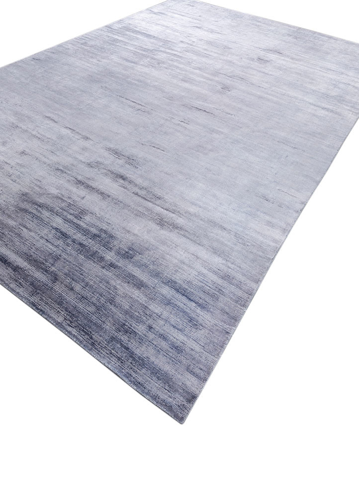 aprezo grey and black viscose hand loom Rug - FoldShot aprezo grey and black viscose hand loom Rug - FoldShot