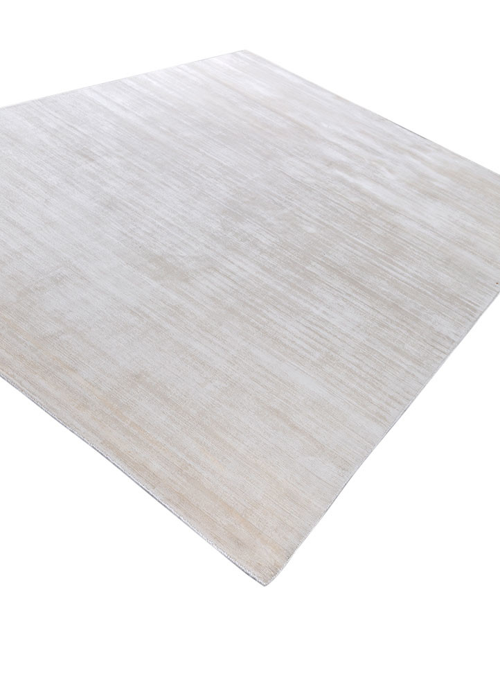 aprezo ivory viscose hand loom Rug - FoldShot aprezo ivory viscose hand loom Rug - FoldShot