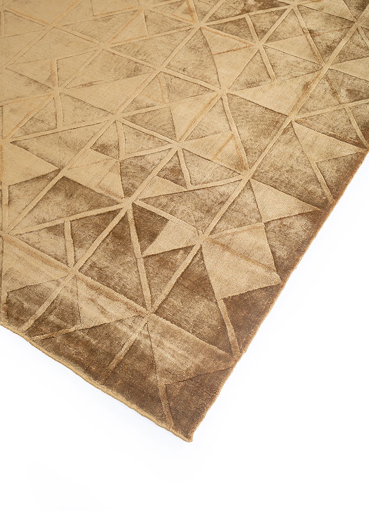 basis gold viscose hand loom Rug - FoldShot basis gold viscose hand loom Rug - FoldShot