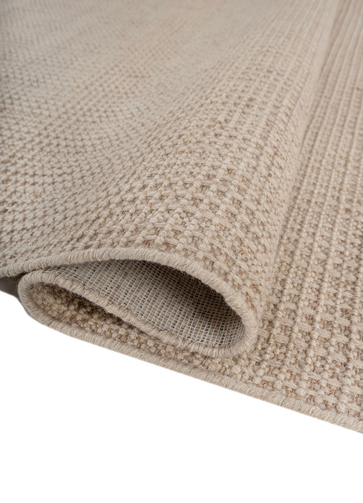 saga ivory wool hand loom Rug - FoldShot saga ivory wool hand loom Rug - FoldShot