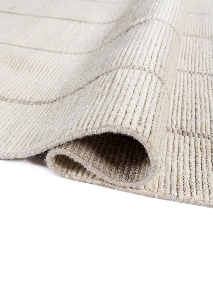 tesoro ivory wool hand loom Rug - FoldShot tesoro ivory wool hand loom Rug - FoldShot