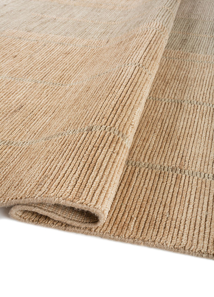 saga beige and brown wool hand loom Rug - FoldShot saga beige and brown wool hand loom Rug - FoldShot