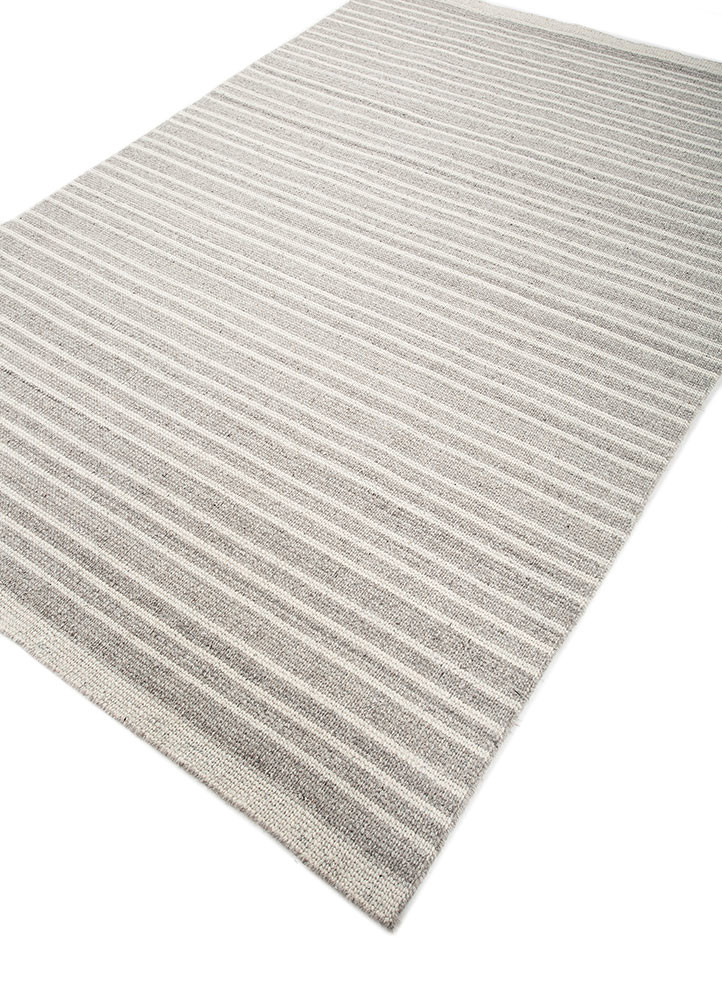 saga ivory wool hand loom Rug - FoldShot saga ivory wool hand loom Rug - FoldShot