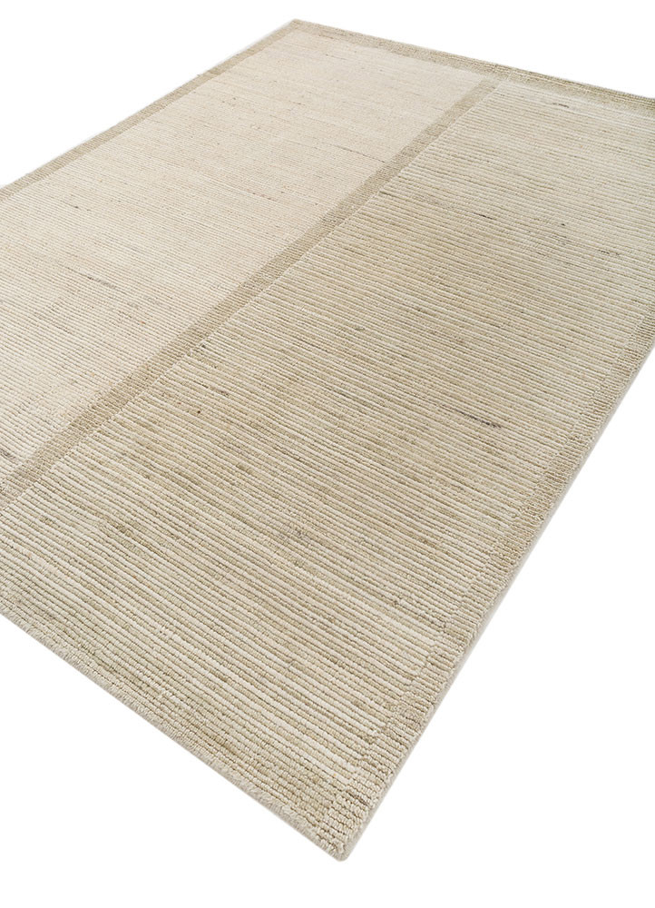saga ivory wool hand loom Rug - FoldShot saga ivory wool hand loom Rug - FoldShot