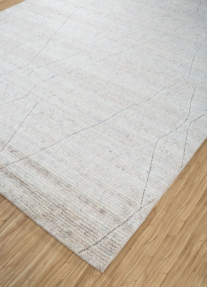 saga ivory wool hand loom Rug - FoldShot saga ivory wool hand loom Rug - FoldShot