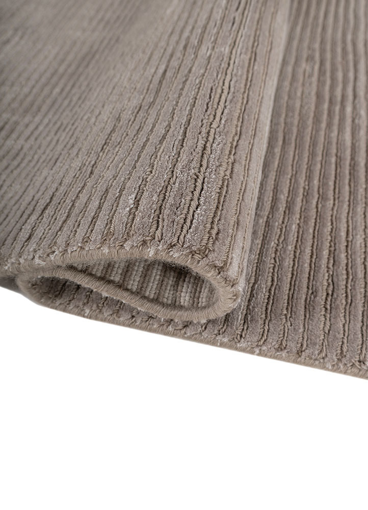 contour grey and black wool hand loom Rug - FoldShot