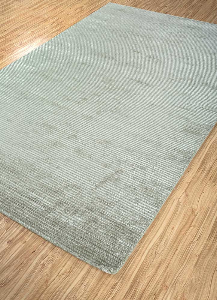 basis red and orange wool and viscose hand loom Rug - FoldShot