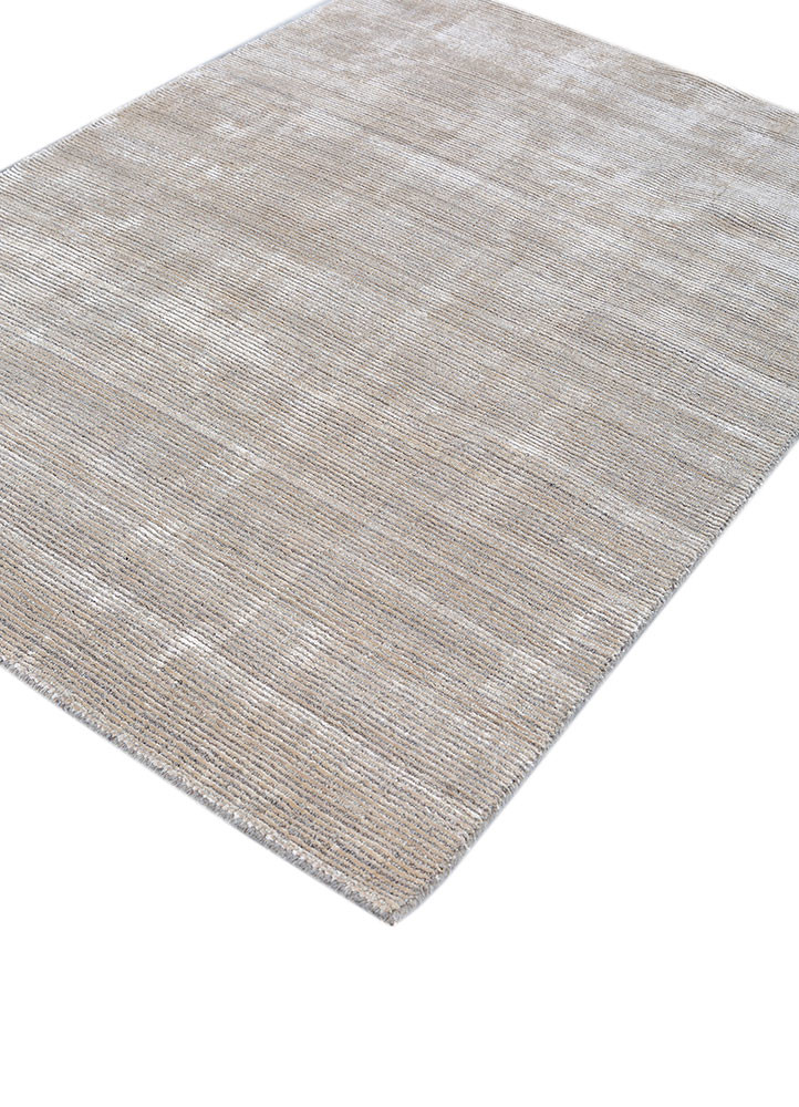 basis ivory wool and viscose hand loom Rug - FoldShot