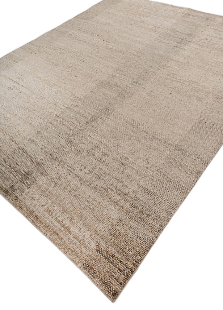 blythe ivory wool hand knotted Rug - FoldShot