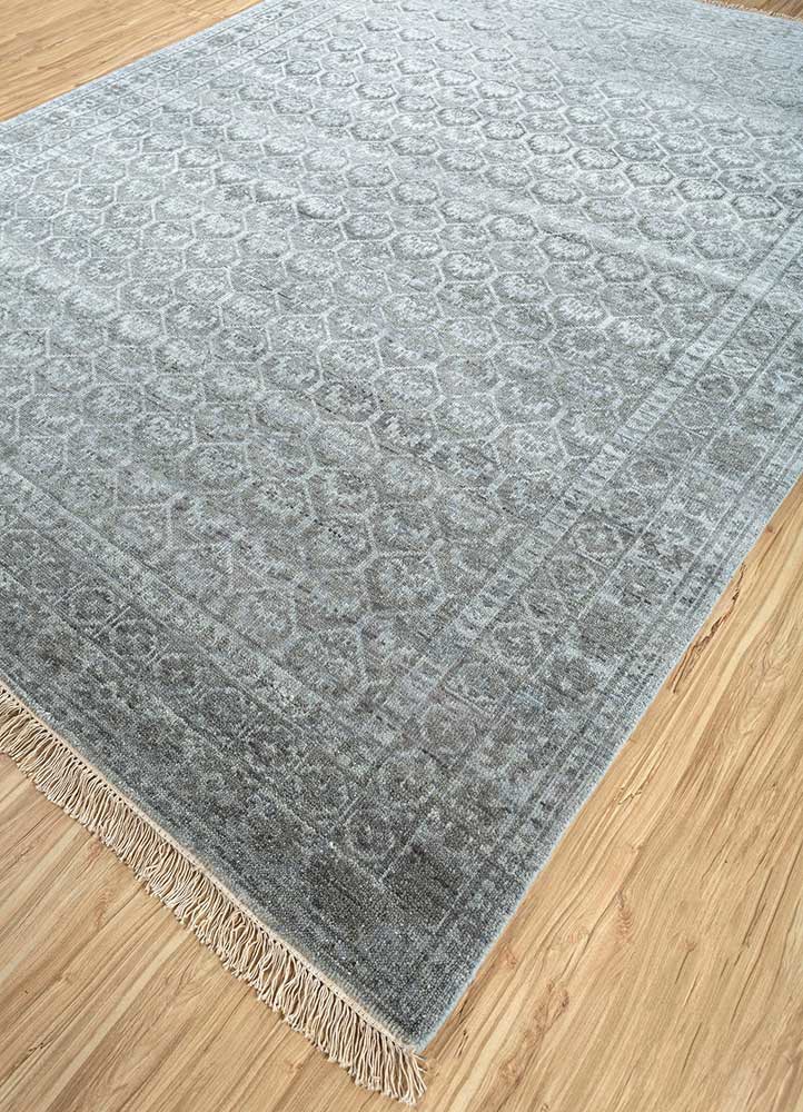 viscaya blue wool hand knotted Rug - FoldShot