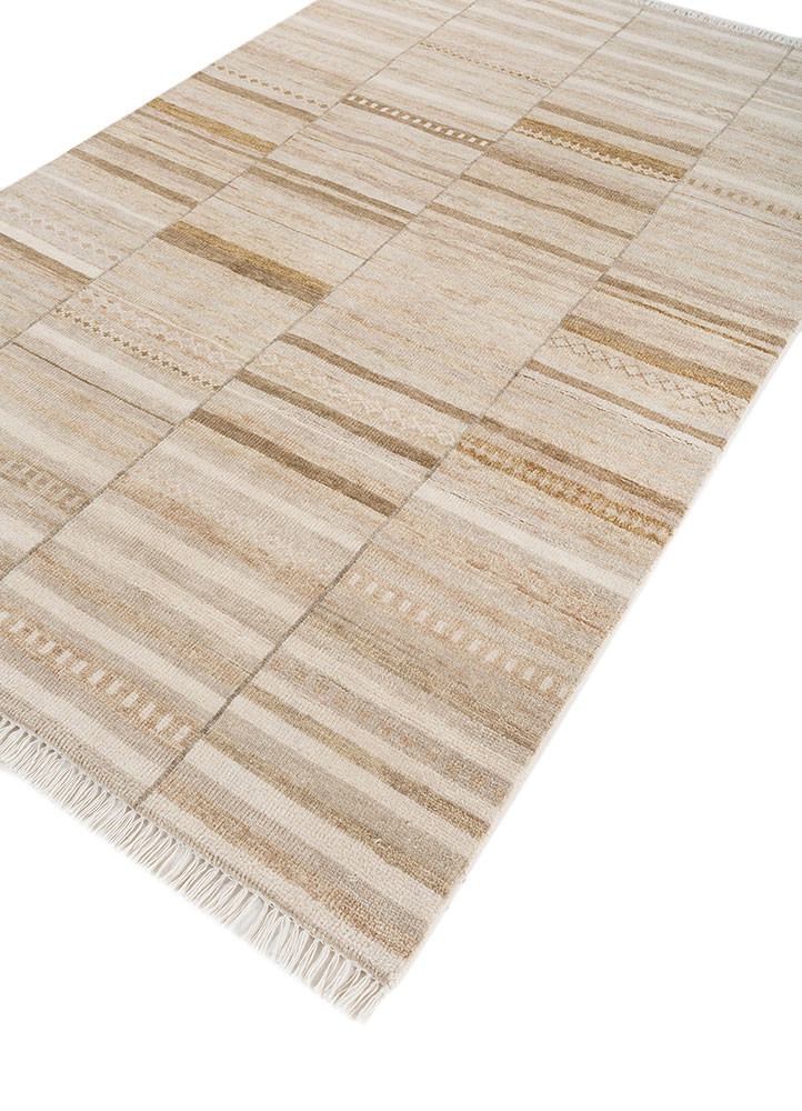 savana ivory wool hand knotted Rug - FoldShot savana ivory wool hand knotted Rug - FoldShot