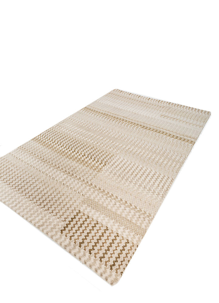 savana ivory wool hand knotted Rug - FoldShot savana ivory wool hand knotted Rug - FoldShot