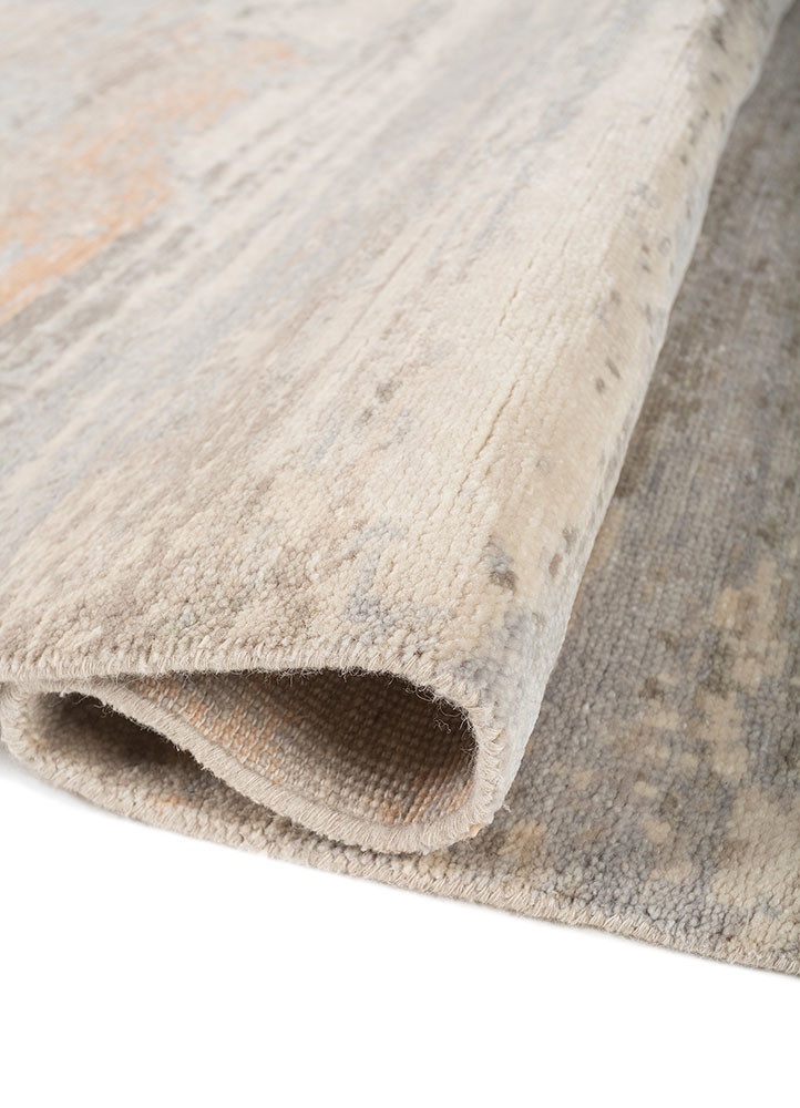 uvenuti grey and black wool hand knotted Rug - FoldShot