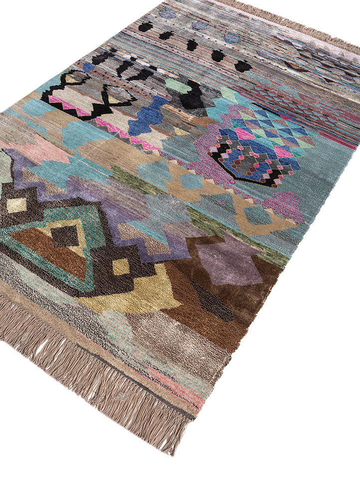freedom manchaha gold wool and bamboo silk hand knotted Rug - FoldShot freedom manchaha gold wool and bamboo silk hand knotted Rug - FoldShot