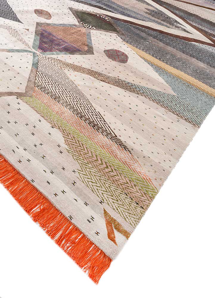 Freedom Manchaha Grey and Black Hand Knotted Wool and Bamboo Silk Rugs