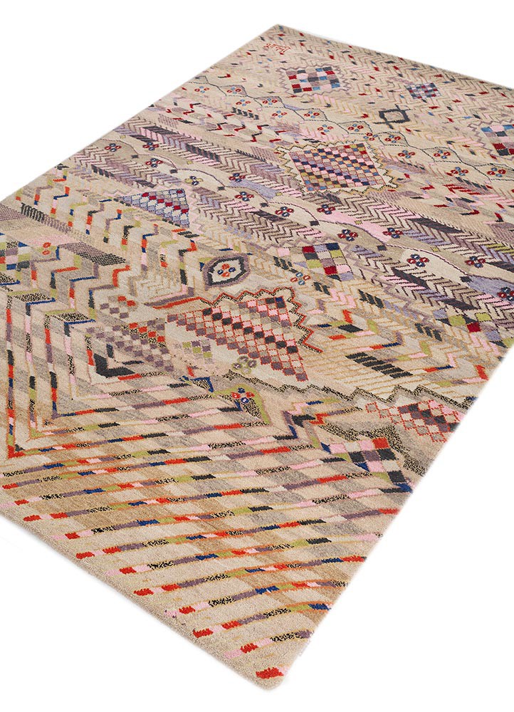 manchaha ivory wool and bamboo silk hand knotted Rug - FoldShot manchaha ivory wool and bamboo silk hand knotted Rug - FoldShot