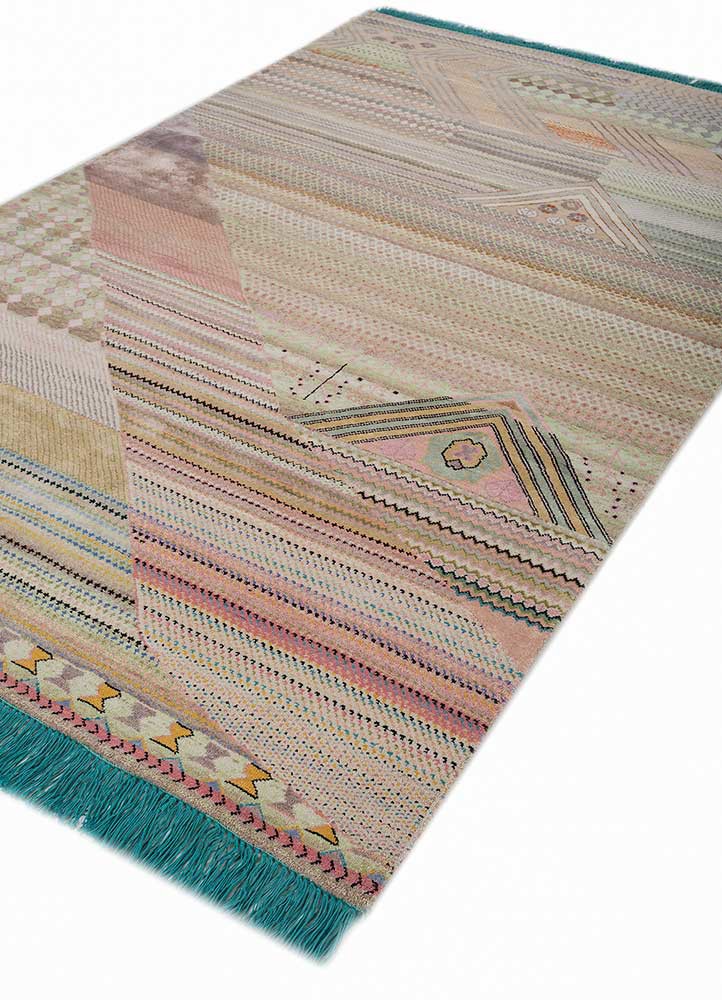 manchaha grey and black wool and bamboo silk hand knotted Rug - FoldShot