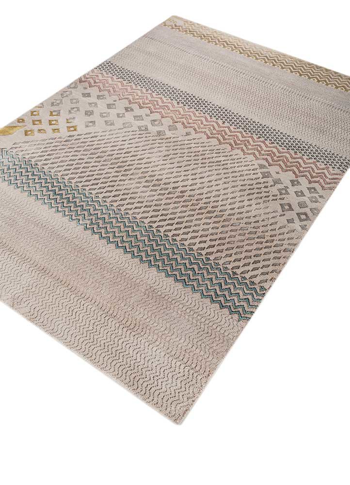 manchaha ivory wool and bamboo silk hand knotted Rug - FoldShot manchaha ivory wool and bamboo silk hand knotted Rug - FoldShot