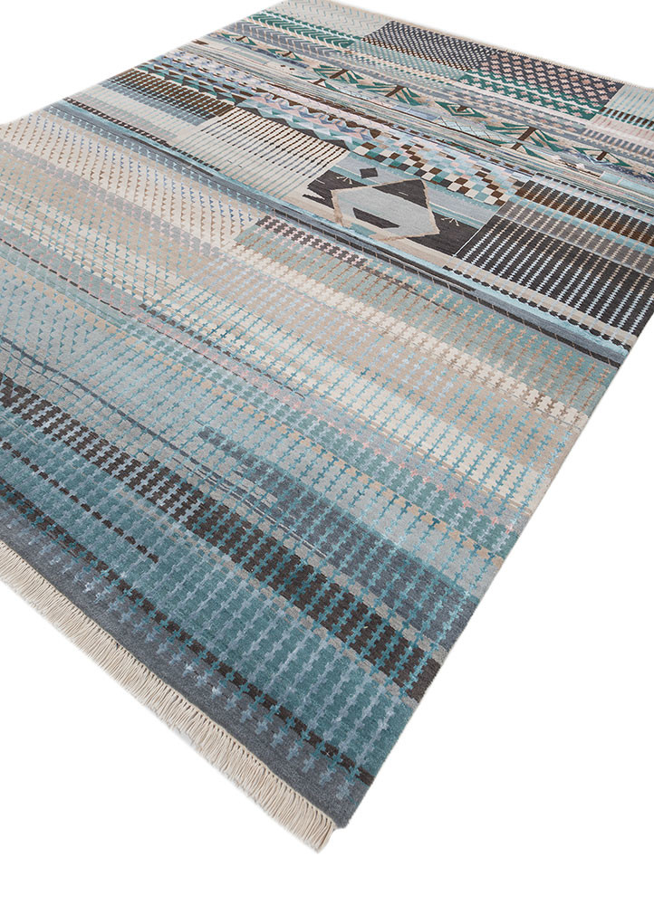 manchaha grey and black wool and bamboo silk hand knotted Rug - FoldShot