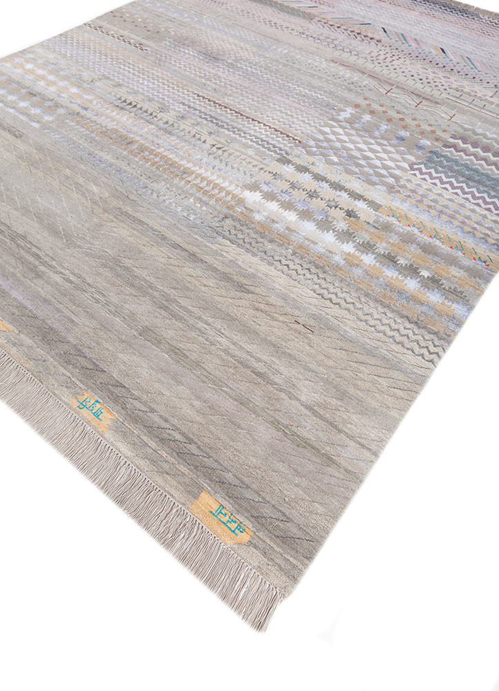 manchaha grey and black wool and bamboo silk hand knotted Rug - FoldShot manchaha grey and black wool and bamboo silk hand knotted Rug - FoldShot