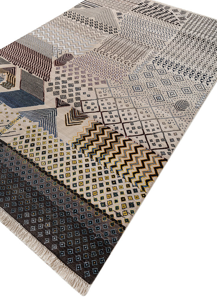 manchaha ivory wool and bamboo silk hand knotted Rug - FoldShot manchaha ivory wool and bamboo silk hand knotted Rug - FoldShot