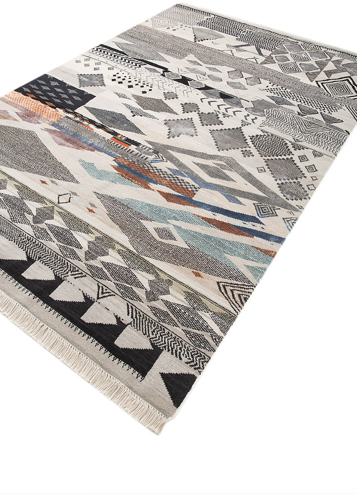 manchaha ivory wool and bamboo silk hand knotted Rug - FoldShot manchaha ivory wool and bamboo silk hand knotted Rug - FoldShot