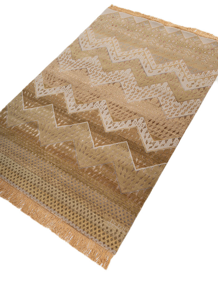 manchaha gold wool and bamboo silk hand knotted Rug - FoldShot manchaha gold wool and bamboo silk hand knotted Rug - FoldShot