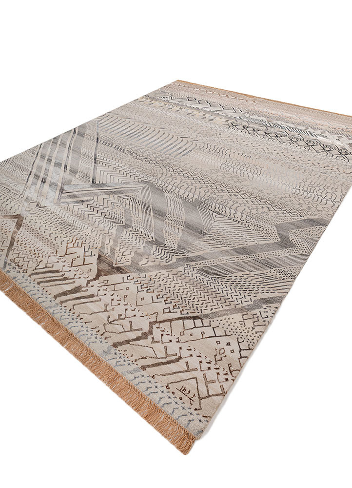manchaha ivory wool and bamboo silk hand knotted Rug - FoldShot manchaha ivory wool and bamboo silk hand knotted Rug - FoldShot