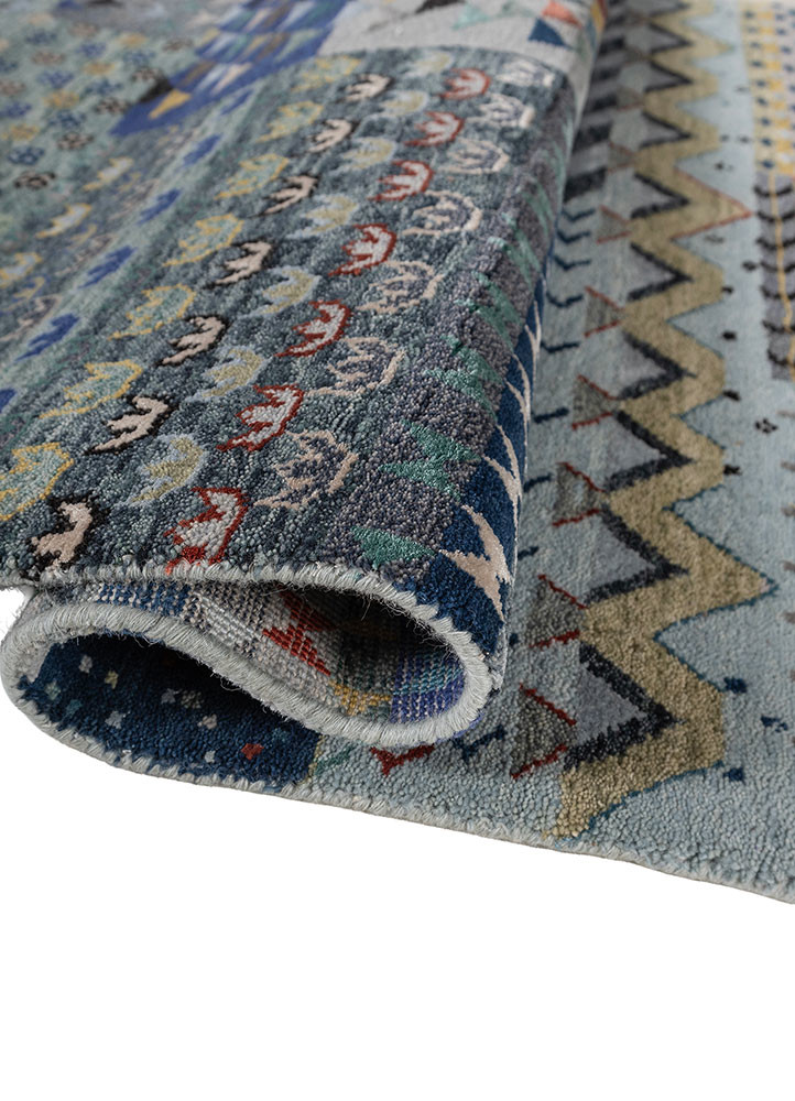 manchaha grey and black wool and bamboo silk hand knotted Rug - FoldShot