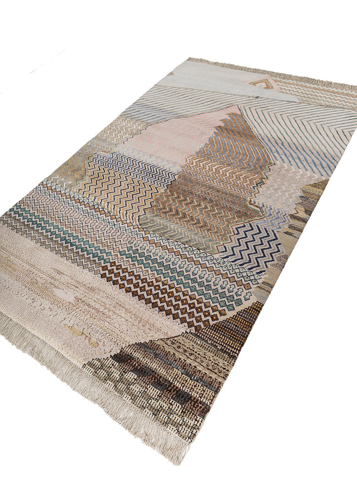 manchaha ivory wool and bamboo silk hand knotted Rug - FoldShot manchaha ivory wool and bamboo silk hand knotted Rug - FoldShot