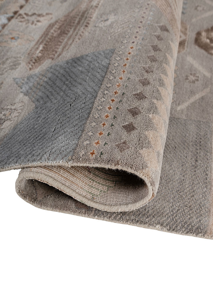 weaver art reserve grey and black wool and bamboo silk hand knotted Rug - FoldShot