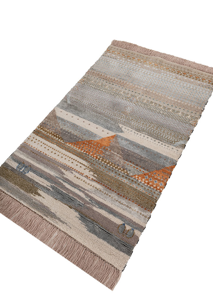 freedom manchaha ivory wool and bamboo silk hand knotted Rug - FoldShot