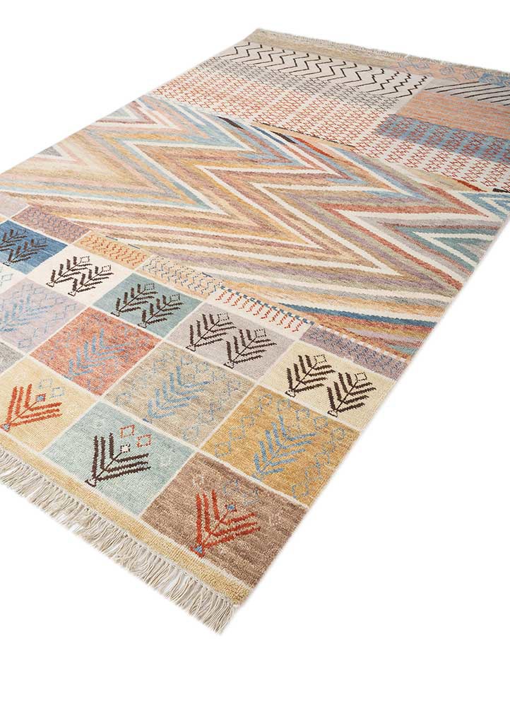 manchaha ivory wool hand knotted Rug - FoldShot manchaha ivory wool hand knotted Rug - FoldShot