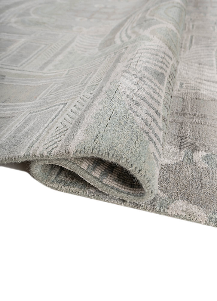 khidki ivory wool and bamboo silk hand knotted Rug - FoldShot khidki ivory wool and bamboo silk hand knotted Rug - FoldShot