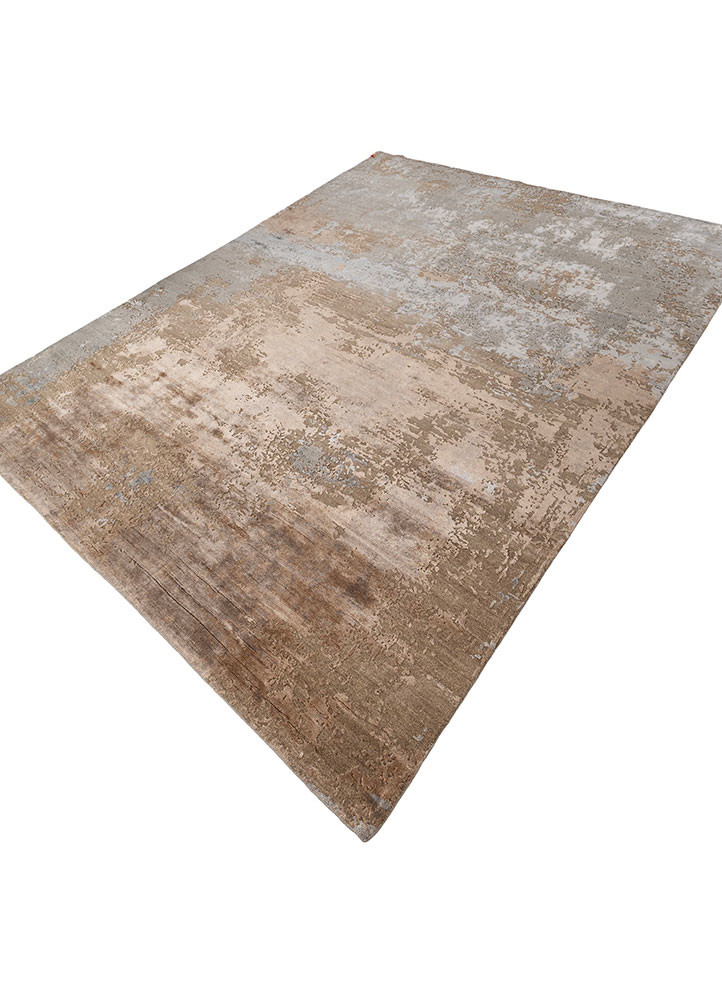 uvenuti grey and black wool and bamboo silk hand knotted Rug - FoldShot uvenuti grey and black wool and bamboo silk hand knotted Rug - FoldShot