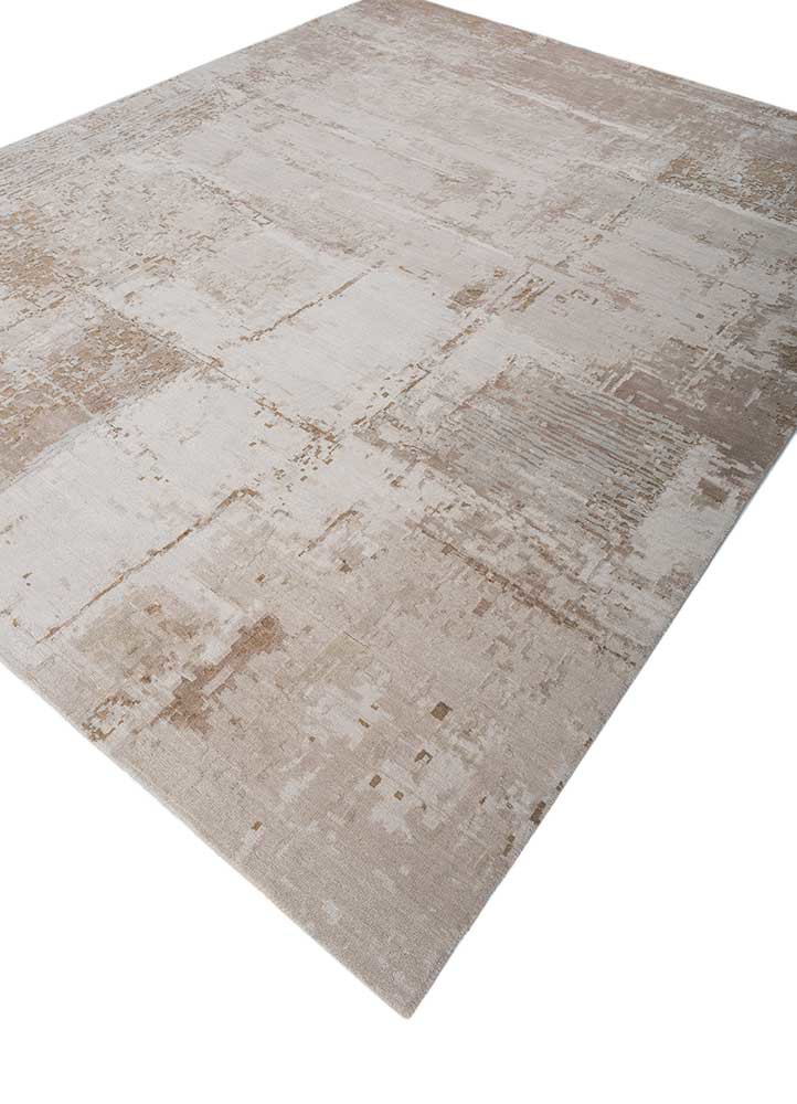 tattvam ivory wool and bamboo silk hand knotted Rug - FoldShot