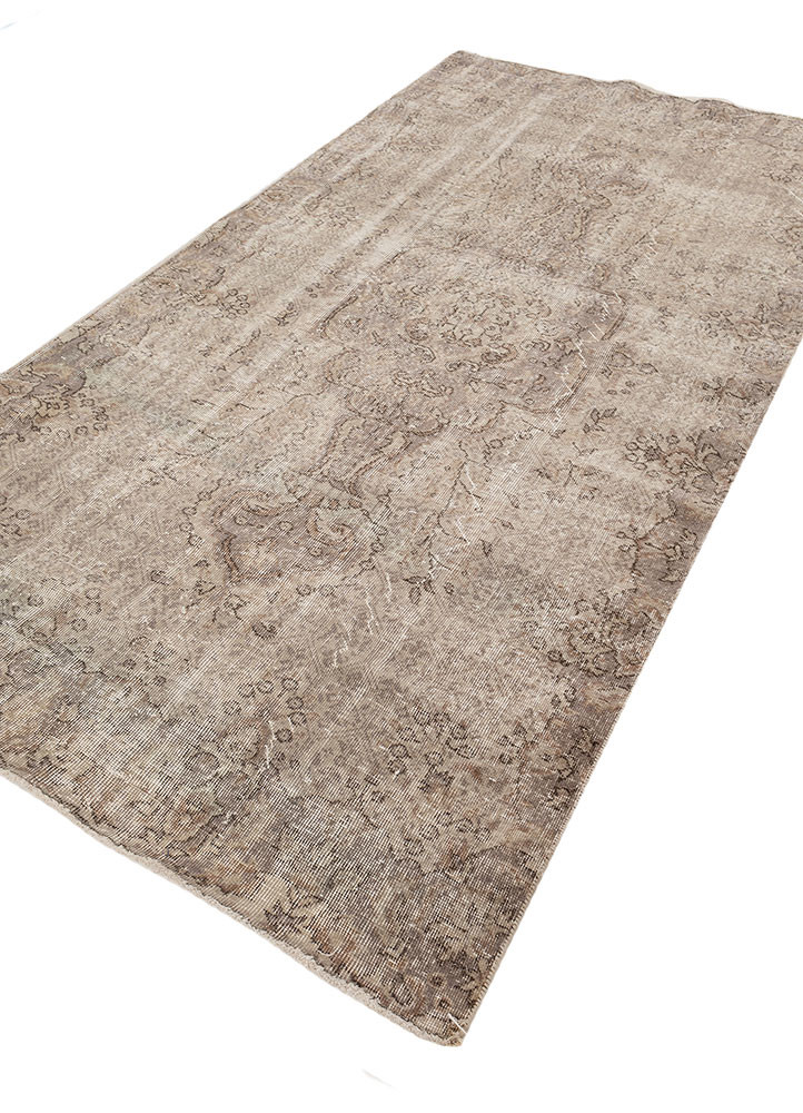 vintage green wool hand knotted Rug - FoldShot vintage green wool hand knotted Rug - FoldShot