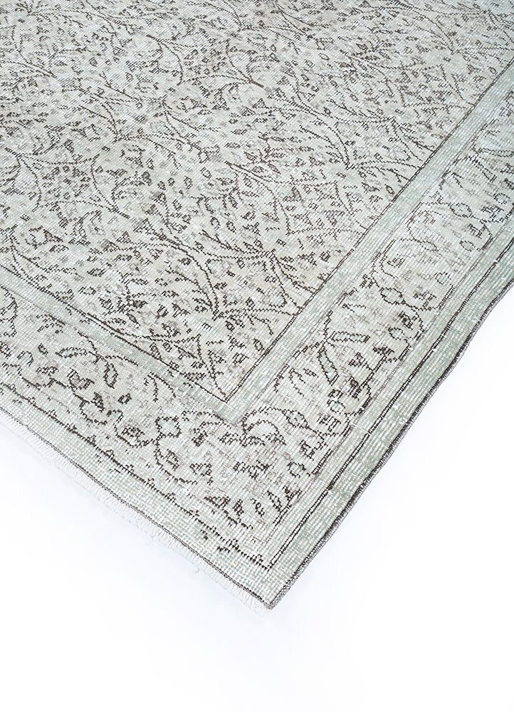 vintage green wool hand knotted Rug - FoldShot vintage green wool hand knotted Rug - FoldShot