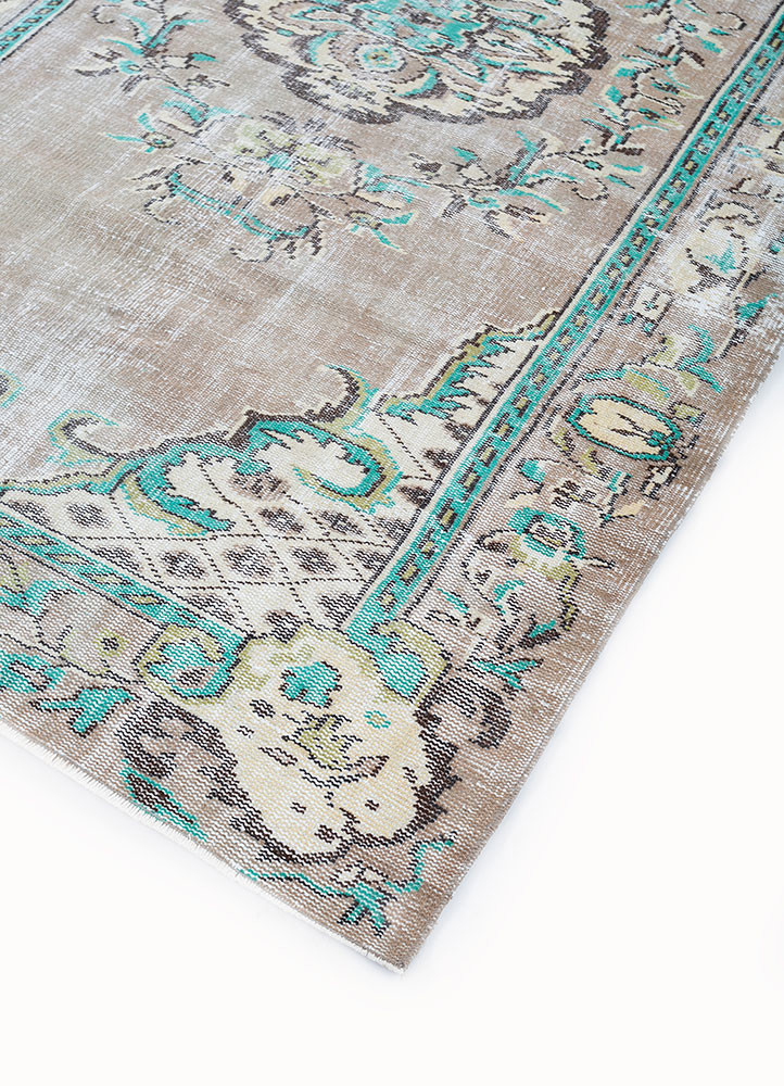 vintage green wool hand knotted Rug - FoldShot vintage green wool hand knotted Rug - FoldShot
