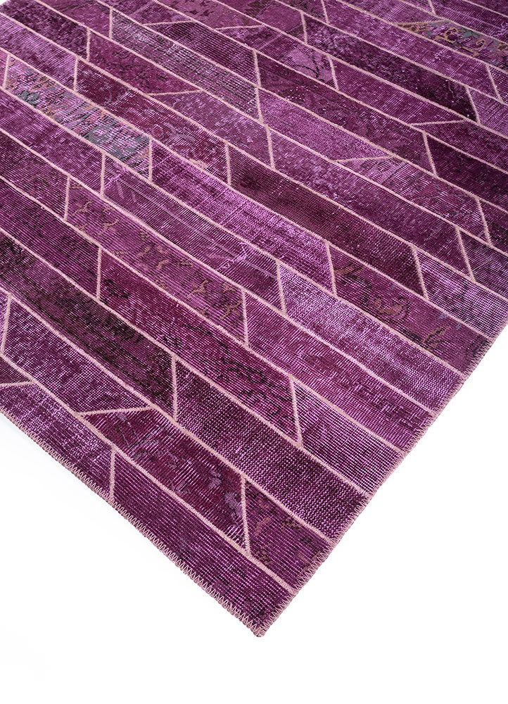 provenance pink and purple wool hand knotted Rug - FoldShot