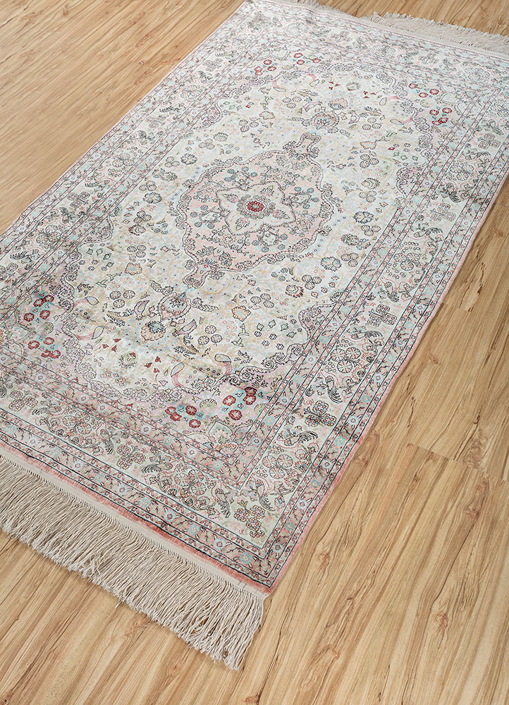 gulmarg gold silk hand knotted Rug - FoldShot