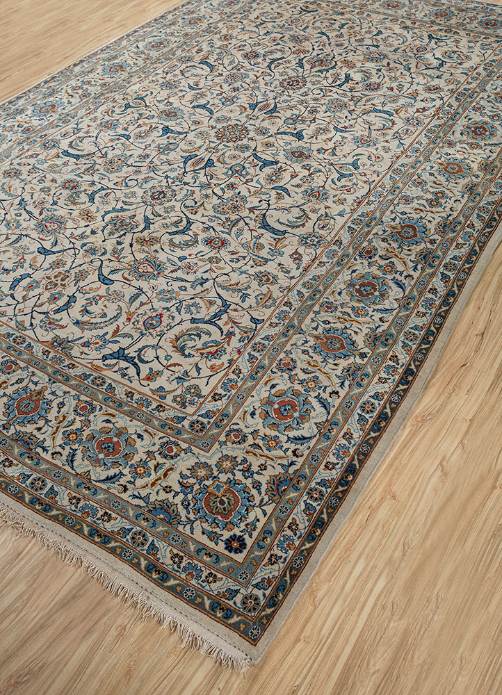 aalam ivory wool hand knotted Rug - FoldShot aalam ivory wool hand knotted Rug - FoldShot