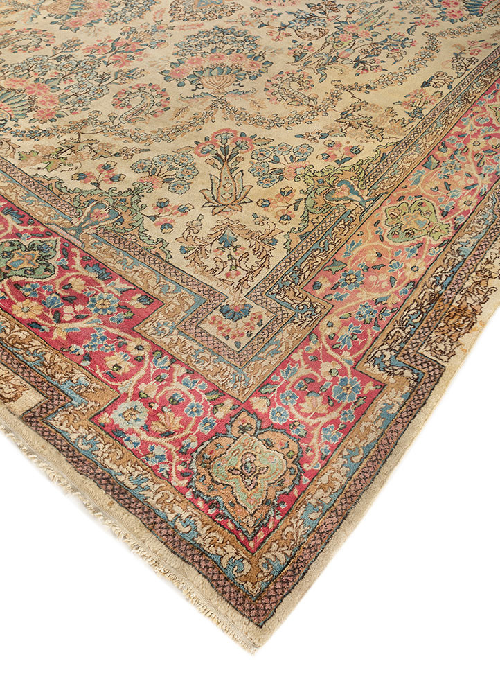 aalam gold wool hand knotted Rug - FoldShot