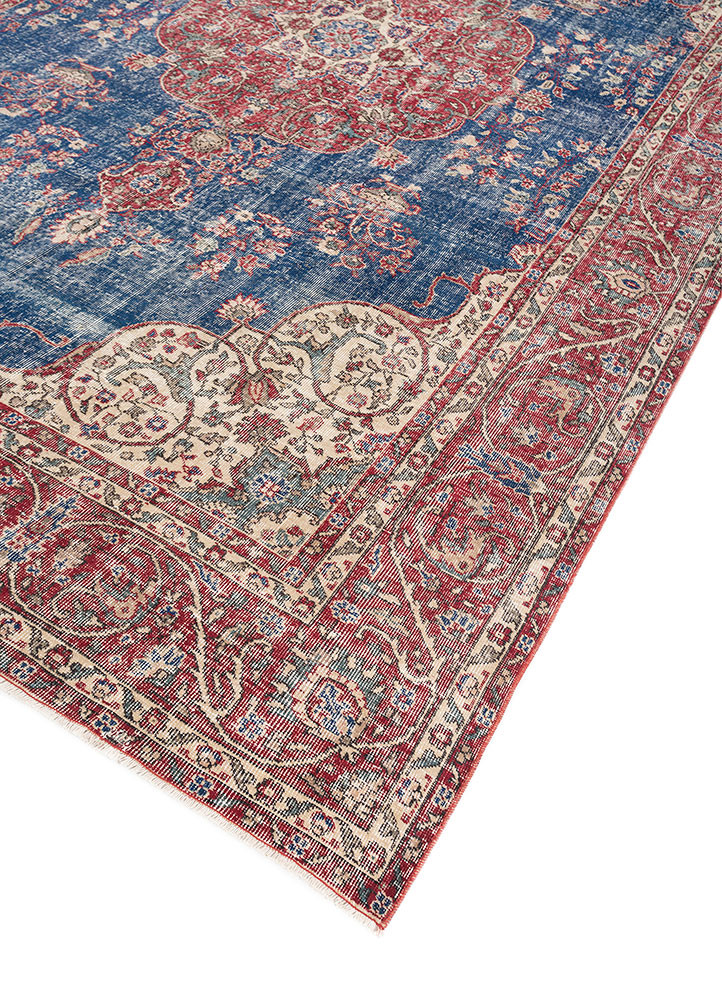 aalam blue wool hand knotted Rug - FoldShot