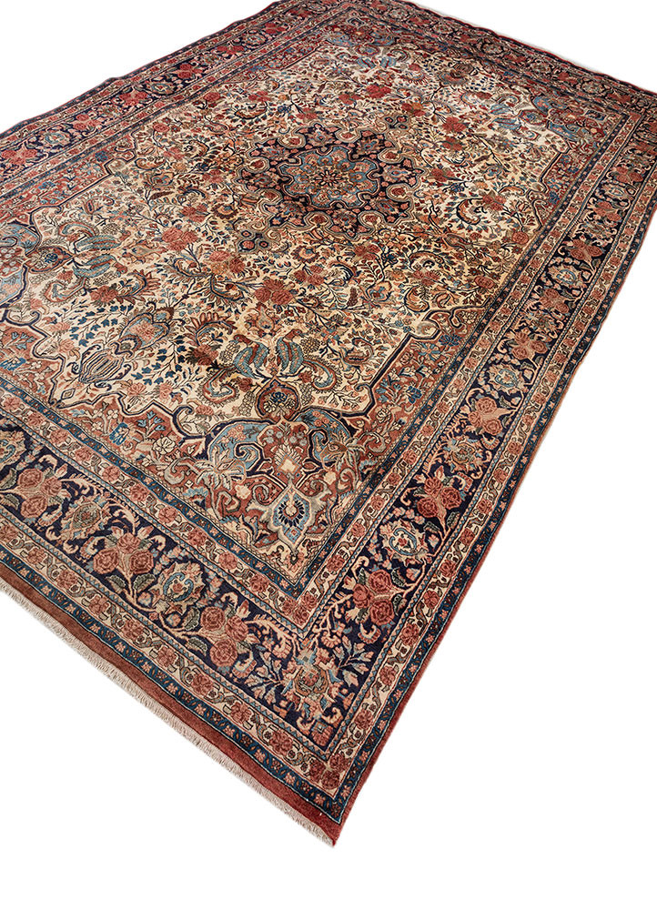 aalam gold wool hand knotted Rug - FoldShot